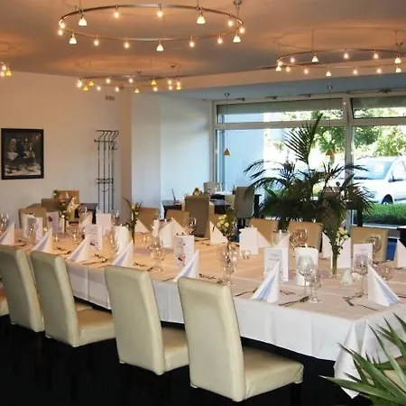 Euro Park 4*
