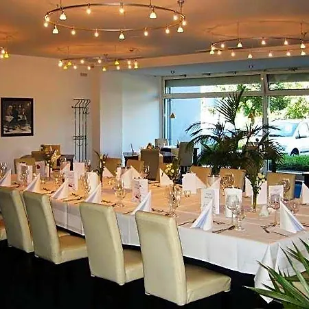 Euro Park 4*