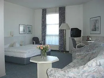Euro Park Hotel 4*