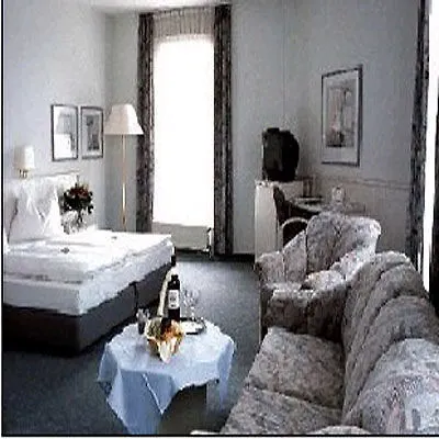 Hotel Euro Park 4*