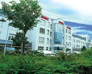 Euro Park 헨네프