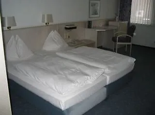 Euro Park 4*