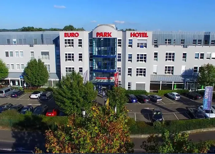 Отель Euro Park 4*