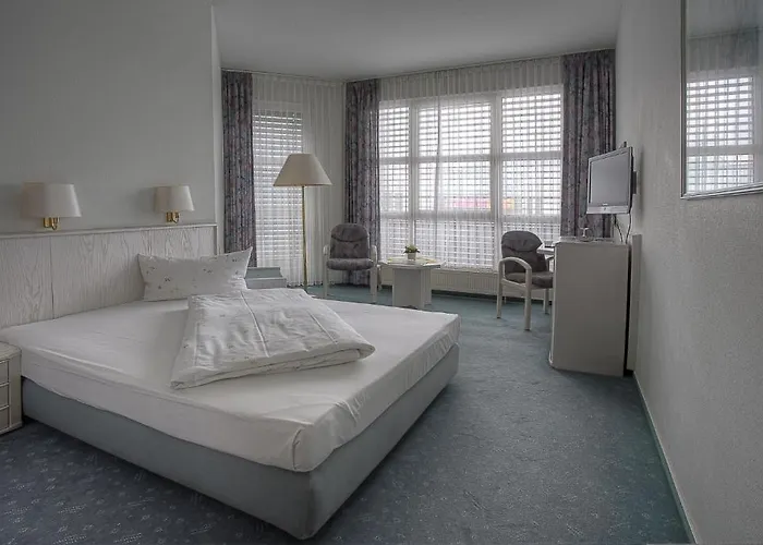 Euro Park 4* Хеннеф