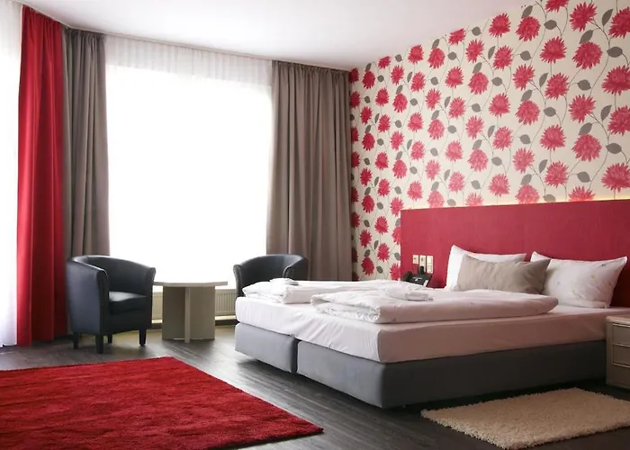 Отель Euro Park 4*